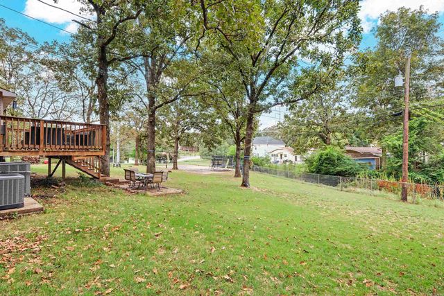 12 Sallisaw Ct, North Little Rock, AR 72116