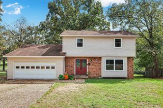 12 Sallisaw Ct, North Little Rock, AR 72116