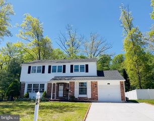 54 SARATOGA RD, Stratford, NJ 08084