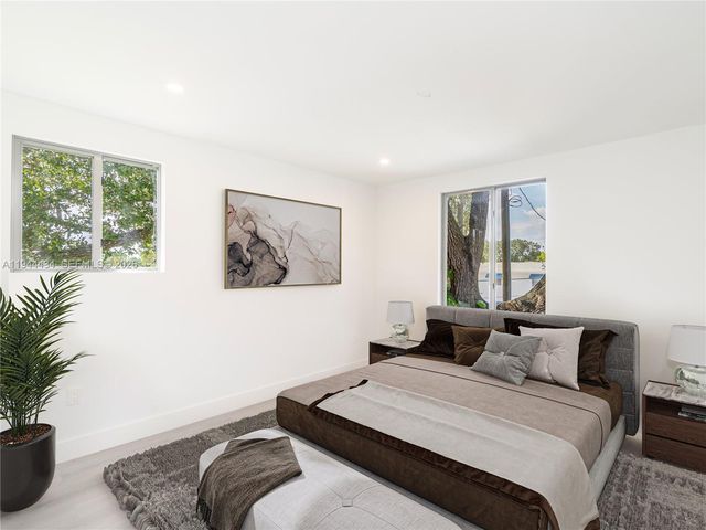 830 SW 30th St, Fort Lauderdale, FL 33315