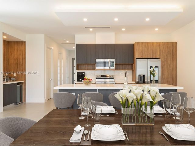 830 SW 30th St, Fort Lauderdale, FL 33315