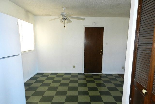 2013 W 9th St, Fort Stockton, TX 79735