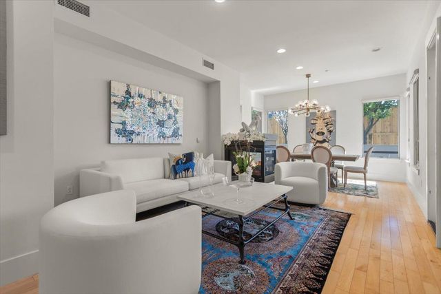 5100 El Camino Real 108, Los Altos, CA 94022