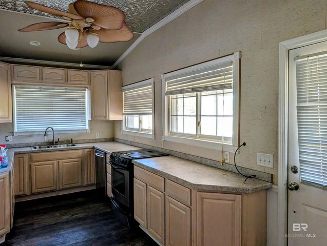 5764 Highway 41, Brewton, AL 36426