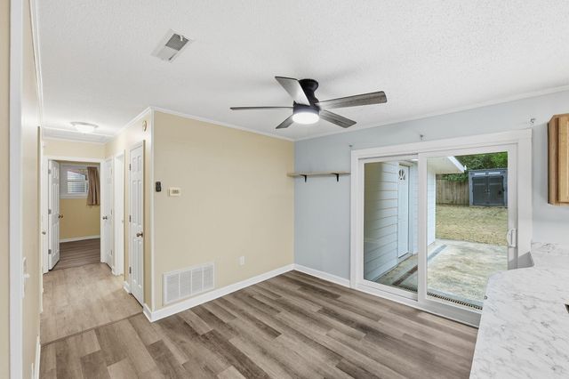 221 Barshay Drive, Summerville, SC 29483