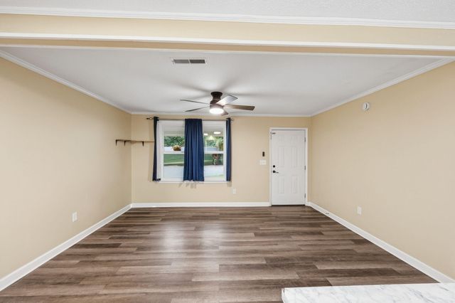 221 Barshay Drive, Summerville, SC 29483