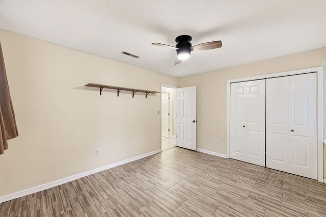 221 Barshay Drive, Summerville, SC 29483