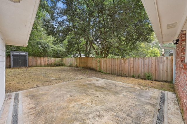221 Barshay Drive, Summerville, SC 29483