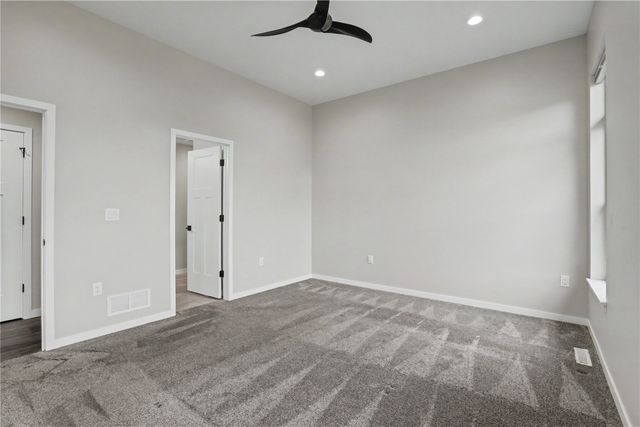 1083 Dubs Drive, Iowa City, IA 52246