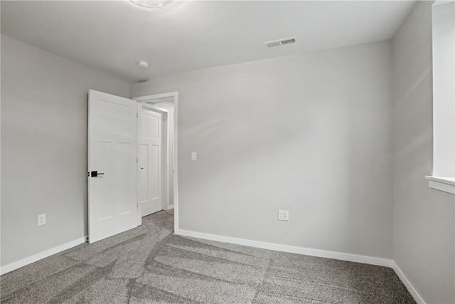 1083 Dubs Drive, Iowa City, IA 52246