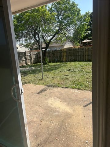 1926 Whitney Drive, Garland, TX 75040