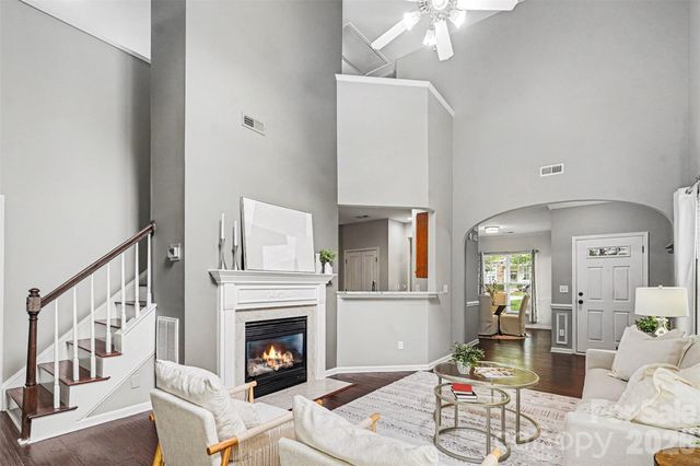 1145 Hammond Drive, Matthews, NC 28104