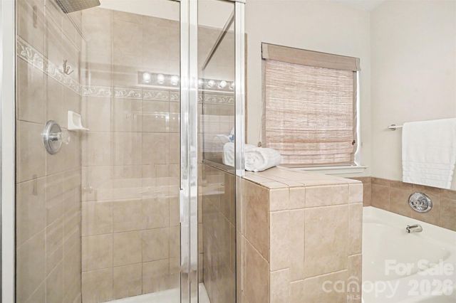 1145 Hammond Drive, Matthews, NC 28104