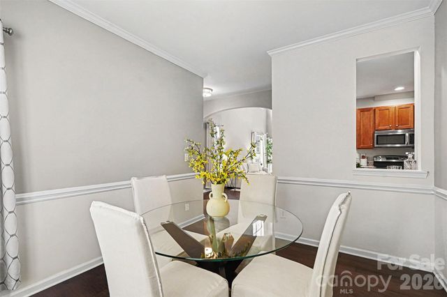 1145 Hammond Drive, Matthews, NC 28104