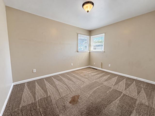 1769 Ward Road, Columbus, OH 43224