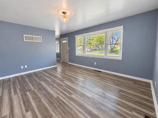 1769 Ward Road, Columbus, OH 43224