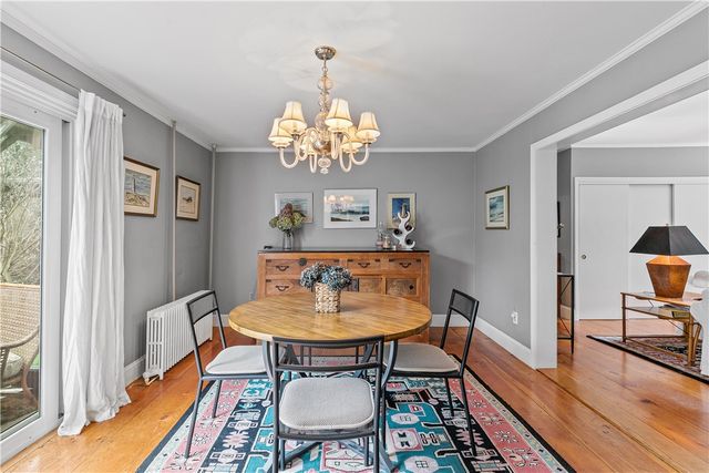 46 Chastellux Avenue M8, Newport, RI 02840