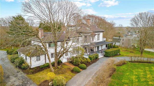 46 Chastellux Avenue M8, Newport, RI 02840