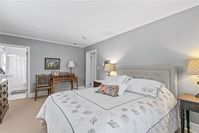 46 Chastellux Avenue M8, Newport, RI 02840