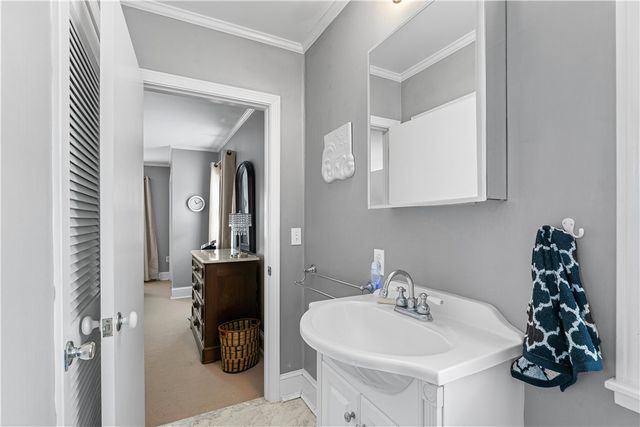 46 Chastellux Avenue M8, Newport, RI 02840