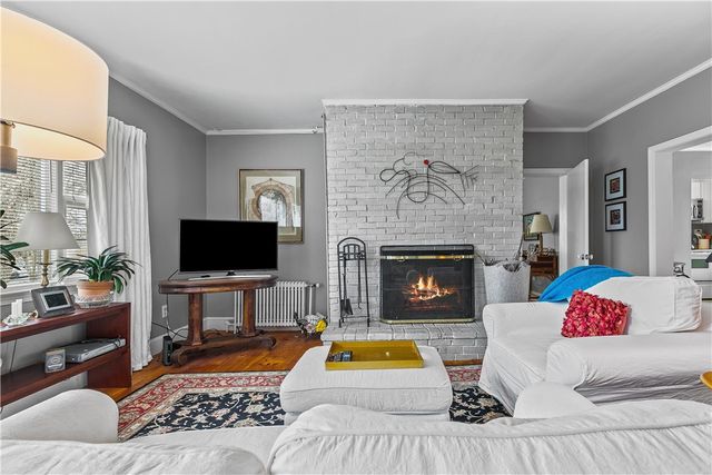 46 Chastellux Avenue M8, Newport, RI 02840