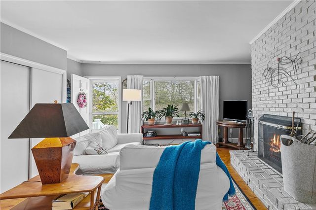 46 Chastellux Avenue M8, Newport, RI 02840