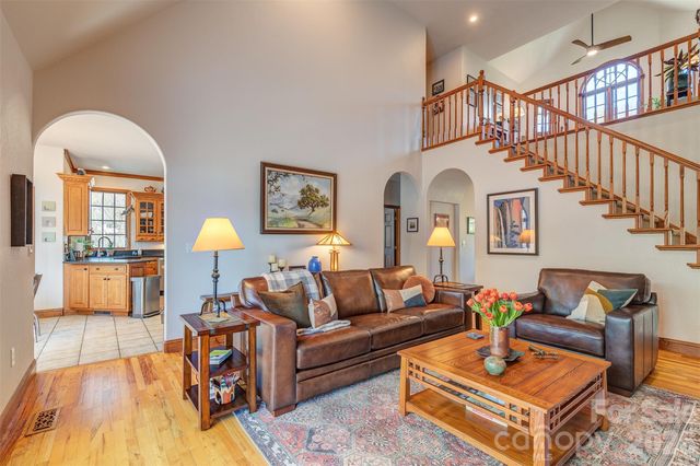 46 Valley Drive, Weaverville, NC 28787