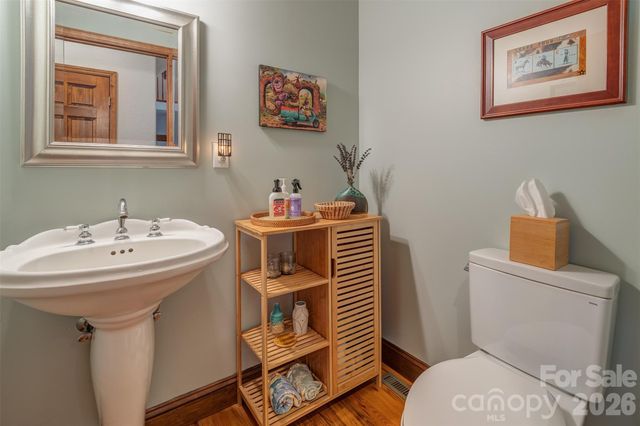 46 Valley Drive, Weaverville, NC 28787