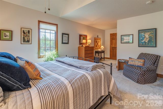 46 Valley Drive, Weaverville, NC 28787