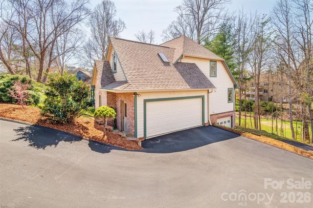 46 Valley Drive, Weaverville, NC 28787