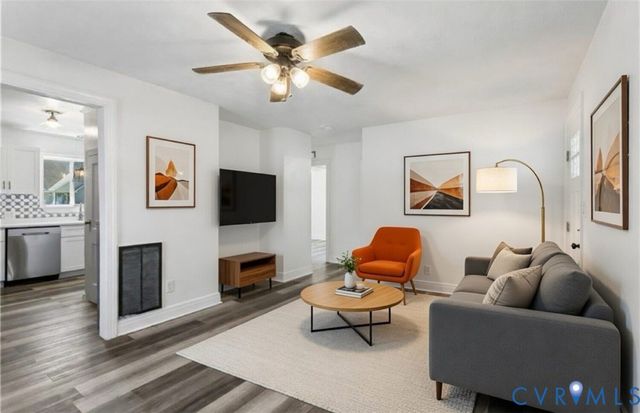 401 Melville Rd, Hampton, VA 23661