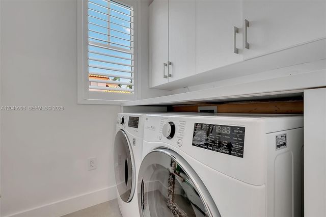 3406 Ponce De Leon Boulevard, Coral Gables, FL 33134