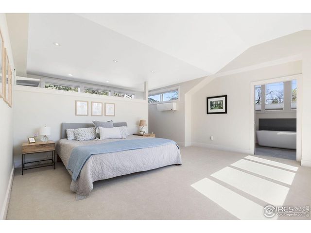 711 Hawthorn Ave, Boulder, CO 80304