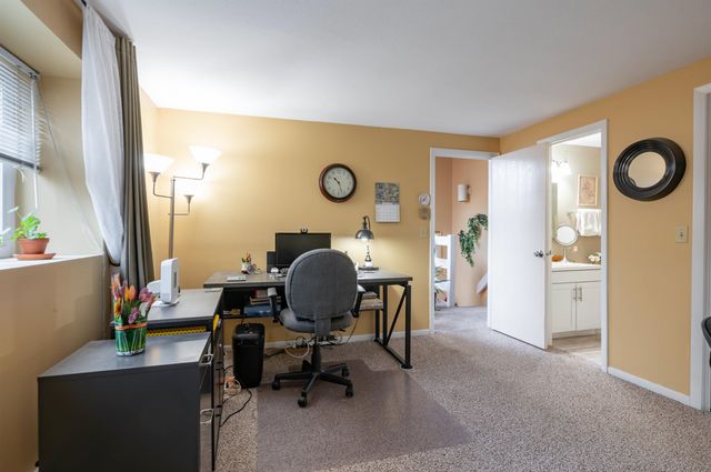 11 Pondview Drive, Merrimack, NH 03054