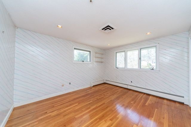 37 Himoor Circle, Randolph, MA 02368