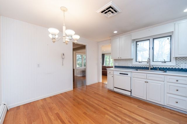 37 Himoor Circle, Randolph, MA 02368