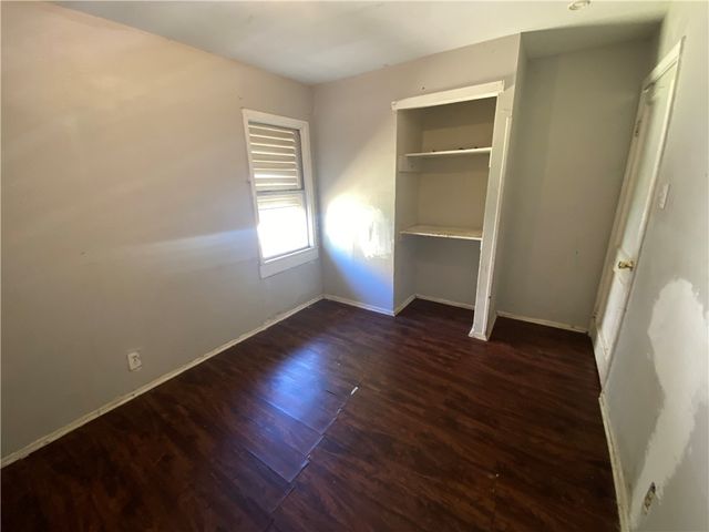 1729 Sherman St, Corpus Christi, TX 78416