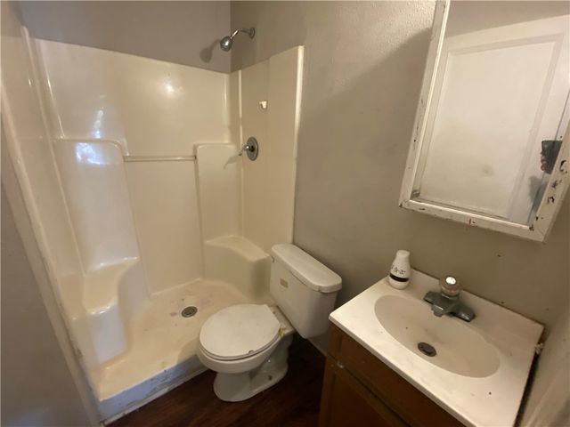 1729 Sherman St, Corpus Christi, TX 78416