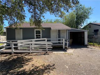 1729 Sherman St, Corpus Christi, TX 78416
