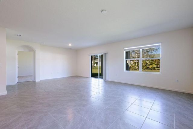 1524 SW Bermel Avenue, Port St Lucie, FL 34953