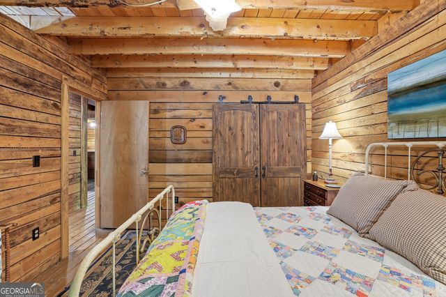 225 Hamik Hollow Road, Cleveland, GA 30528