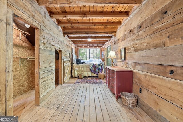 225 Hamik Hollow Road, Cleveland, GA 30528