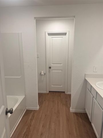 3202 Holly Stokes Way, Conroe, TX 77301
