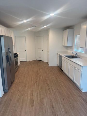 3202 Holly Stokes Way, Conroe, TX 77301