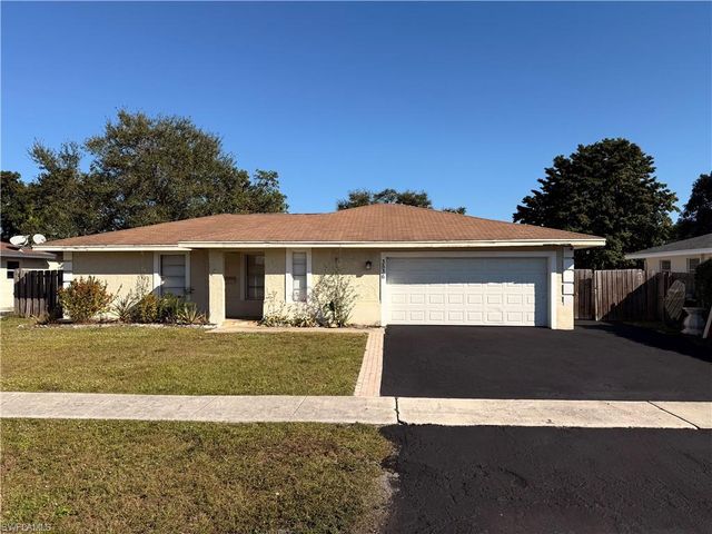 3536 Bolero WAY, Naples, FL 34105