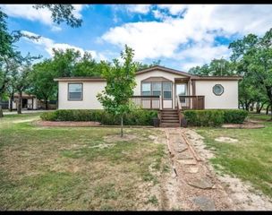 9455 Tranquil Acres Road, Fort Worth, TX 76179