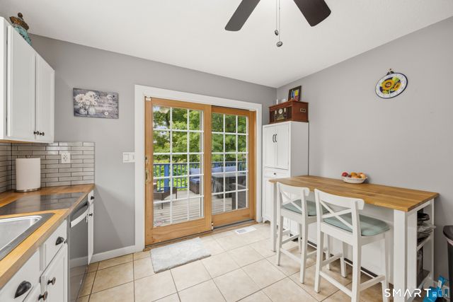 19 Lake Avenue, West Haven, CT 06516