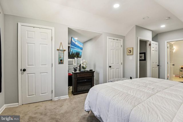 7004 ARION RD, Baltimore, MD 21234