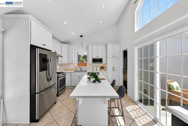 5325 Mayten Grove Ct, San Jose, CA 95123