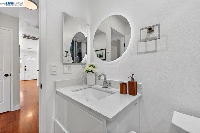 5325 Mayten Grove Ct, San Jose, CA 95123